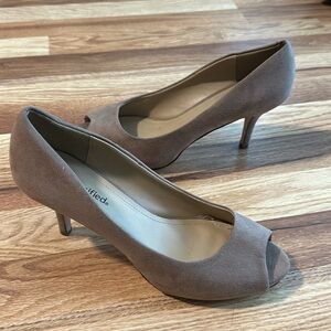 Beige suede high heel open toe shoe size 9.5